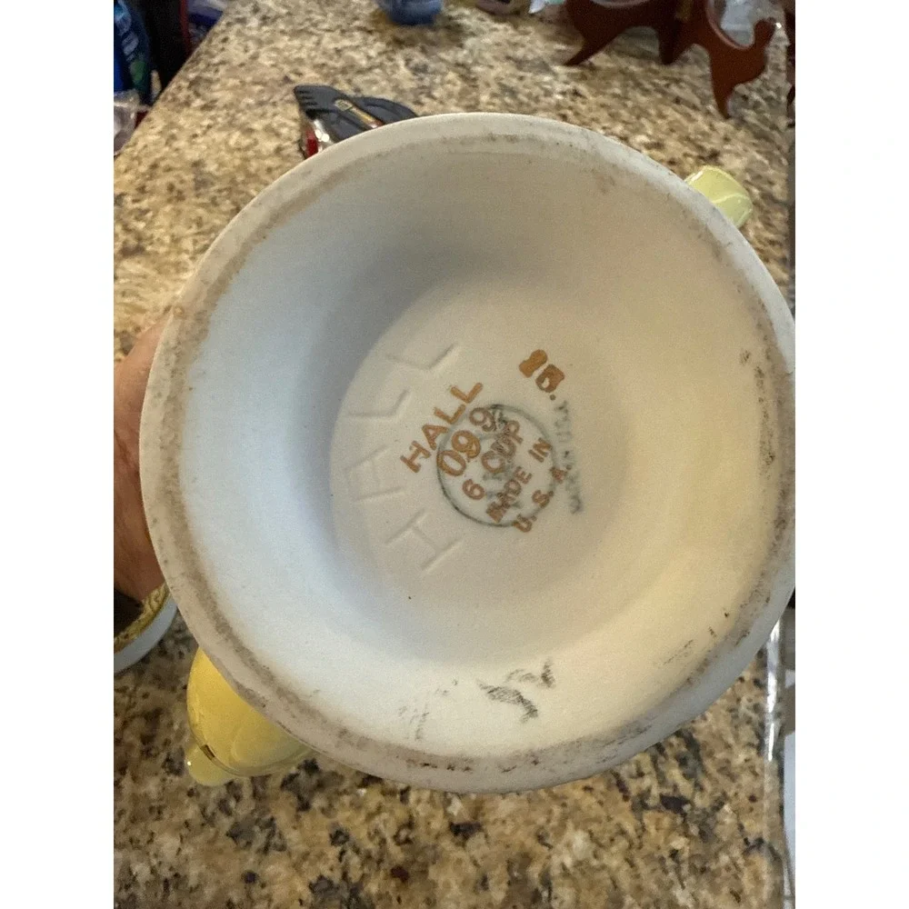 Vintage Hall China 099 Yellow 6 Cup Teapot Gold Filigree Ribbed Made in USA